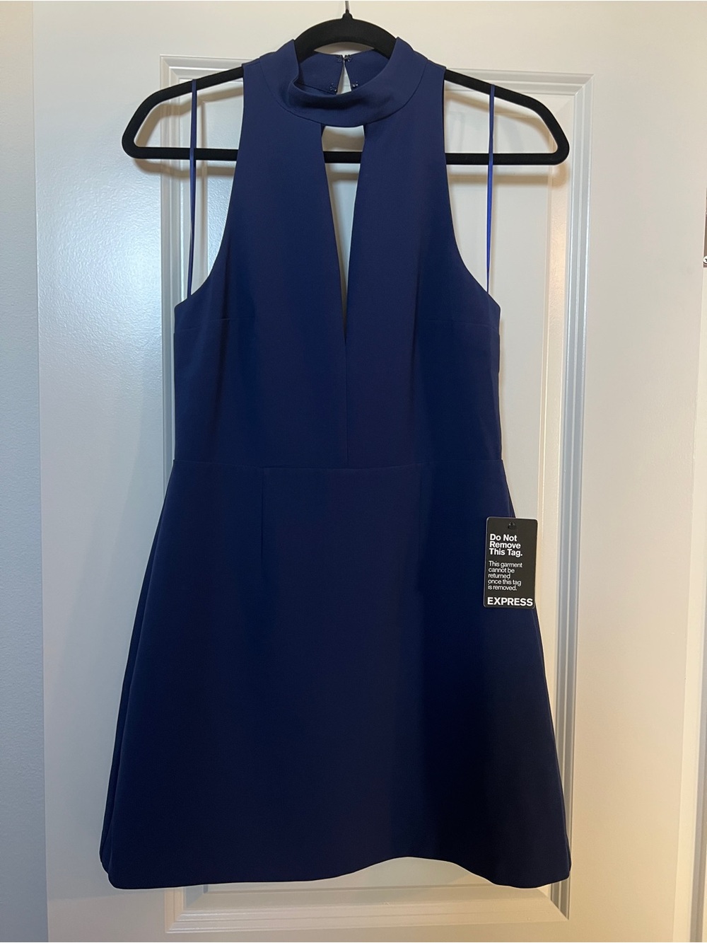 Sexy Navy Halter Dress Size 6 NWT w lace Back Cocktail Party Dress by Express
